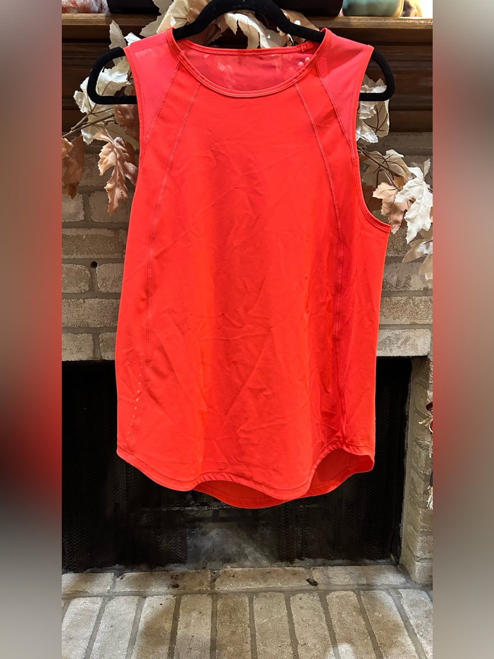 lululemon athletica Bright Coral Sleeveless Athletic Tank EUC